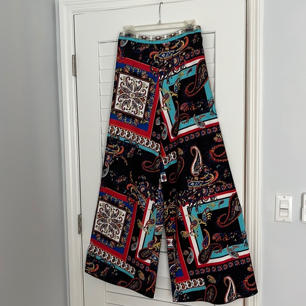 Alice + Olivia vintage-look wide leg colorful palazzo pants size 4. Like new!